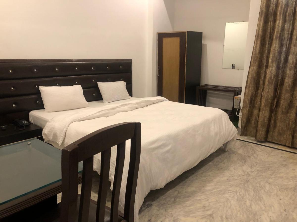 Hotel Shivanta Residency Rishīkesh Buitenkant foto