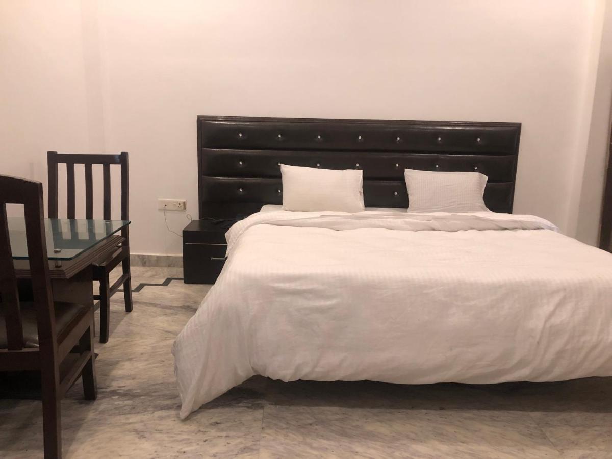 Hotel Shivanta Residency Rishīkesh Buitenkant foto