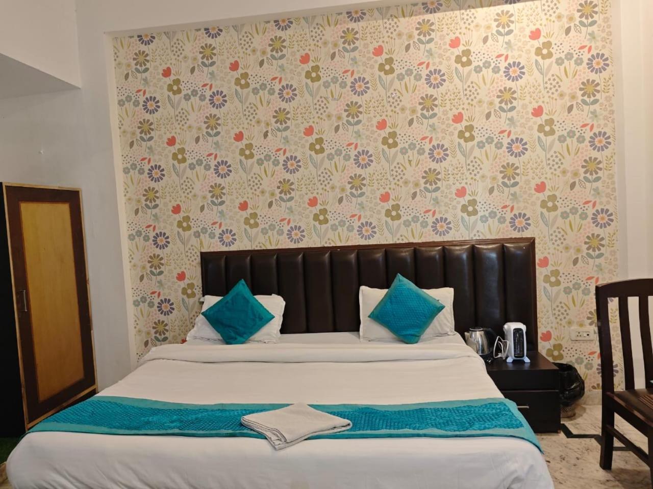Hotel Shivanta Residency Rishīkesh Buitenkant foto